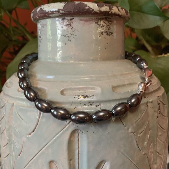Michael Dawkins Necklace Sterling Silver and Hematite with Interlocking Pod - Picture 3 of 9
